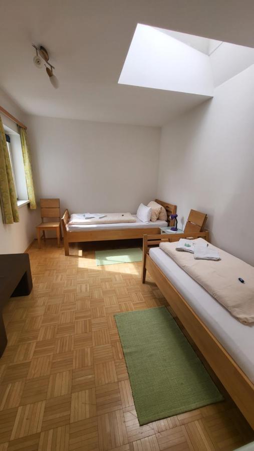 Gasthof Moser Fohnsdorf Bagian luar foto